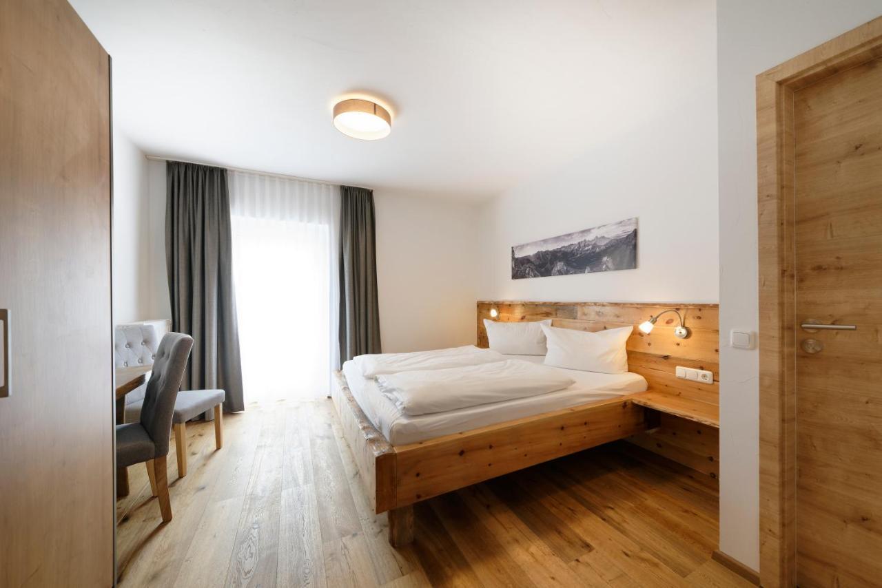 Hotel Garni Alpengruss Гармиш-Партенкирхен Экстерьер фото