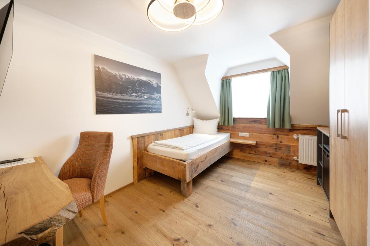 Hotel Garni Alpengruss Гармиш-Партенкирхен Экстерьер фото