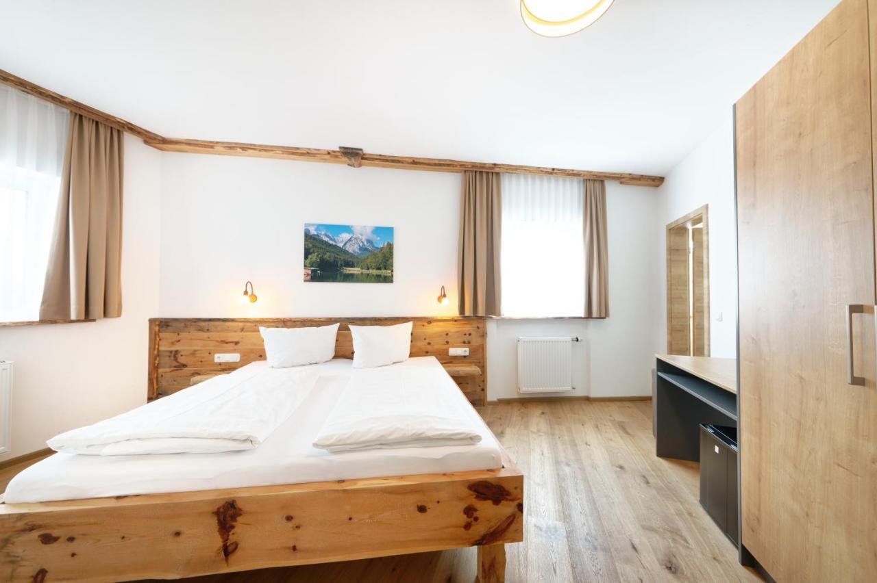 Hotel Garni Alpengruss Гармиш-Партенкирхен Экстерьер фото