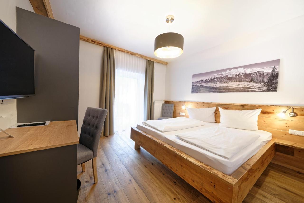 Hotel Garni Alpengruss Гармиш-Партенкирхен Экстерьер фото