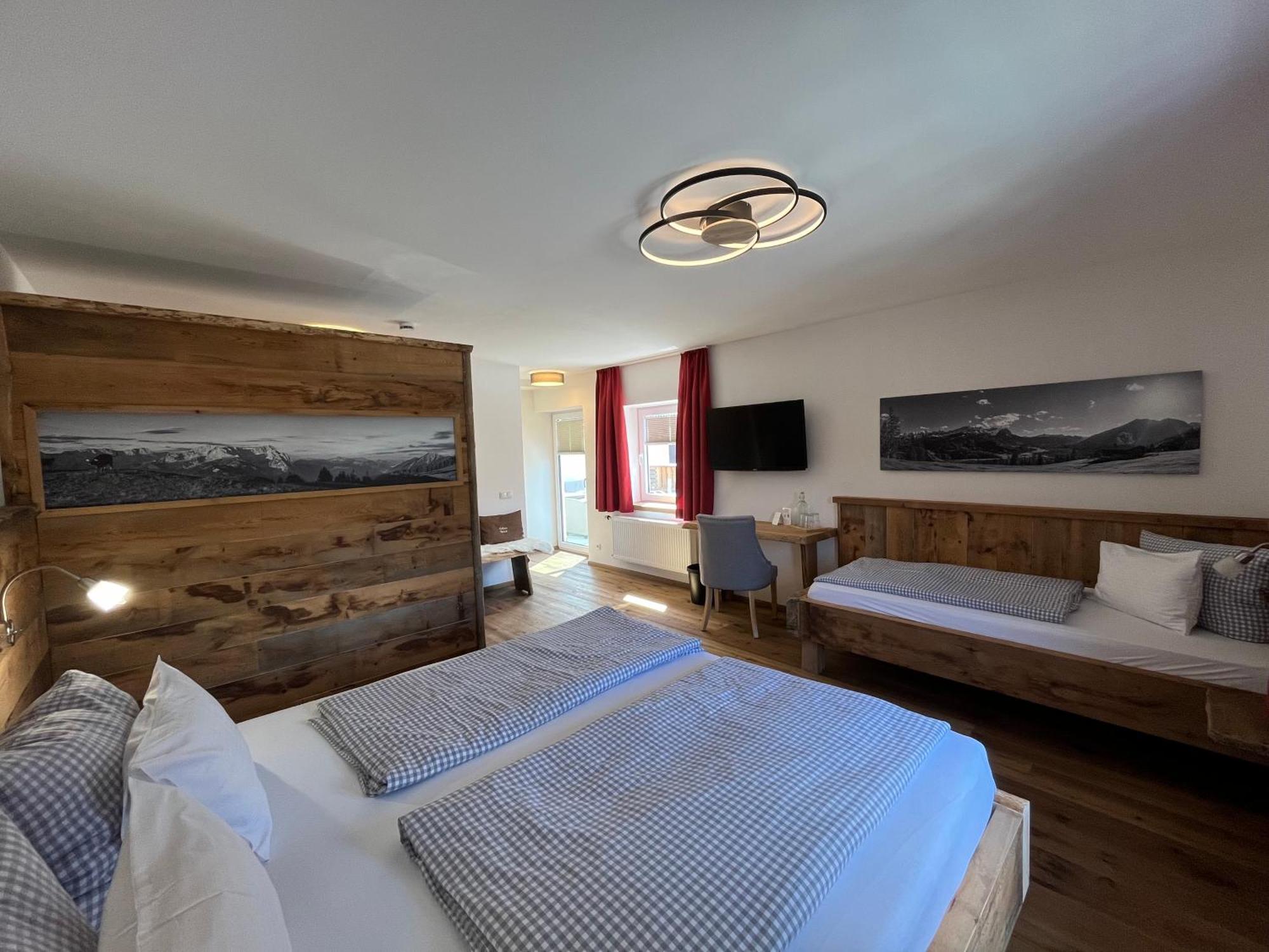 Hotel Garni Alpengruss Гармиш-Партенкирхен Экстерьер фото