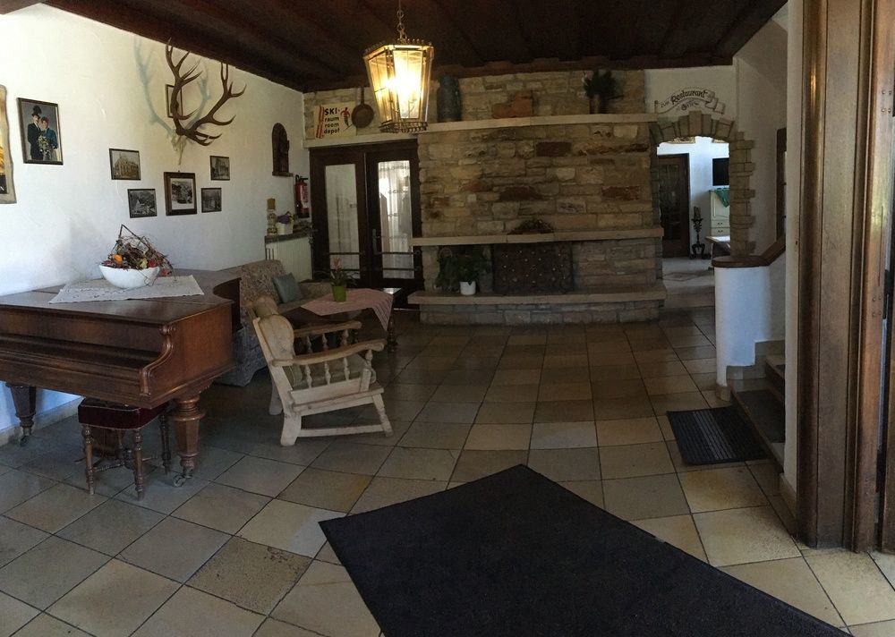 Hotel Garni Alpengruss Гармиш-Партенкирхен Экстерьер фото